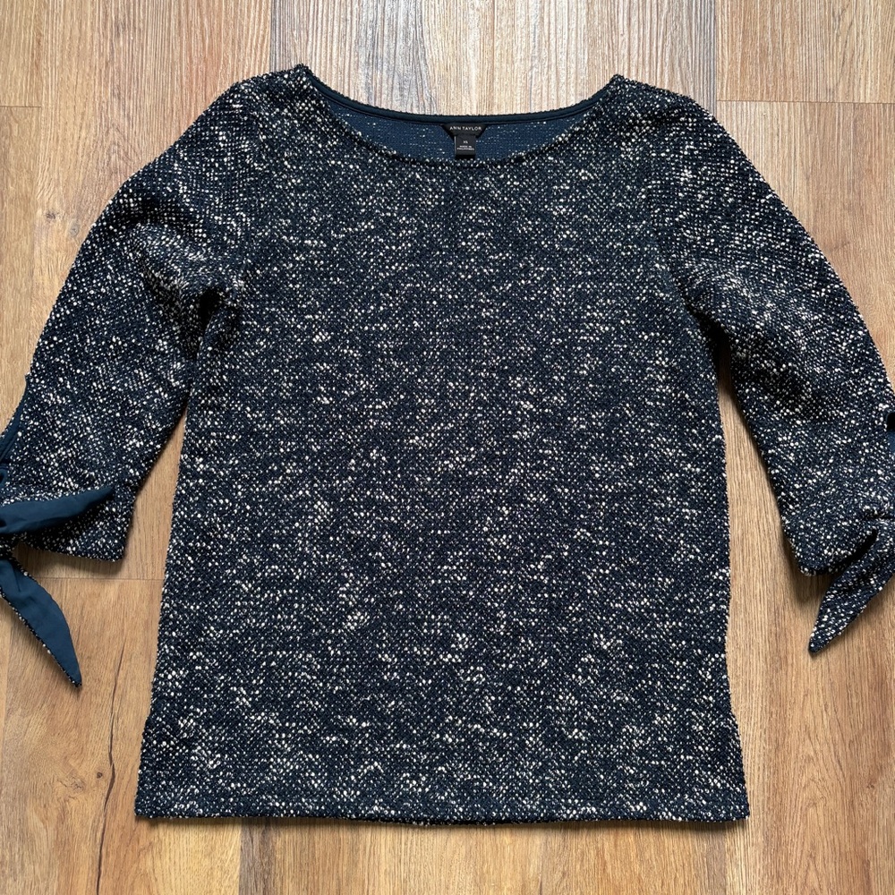 Ann Taylor Elbow length tie sleeve Navy/White Tweed Top Sz. XS [b4]